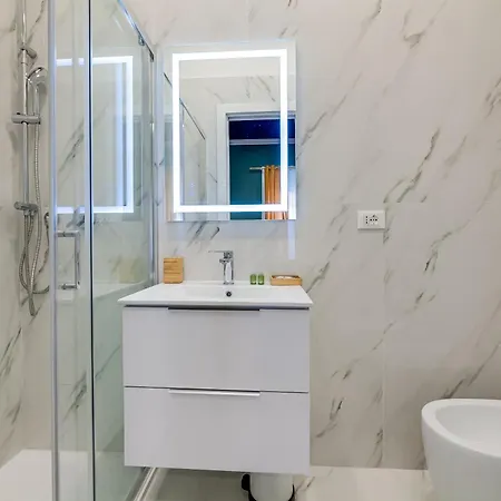 Suri Couette-café 4*